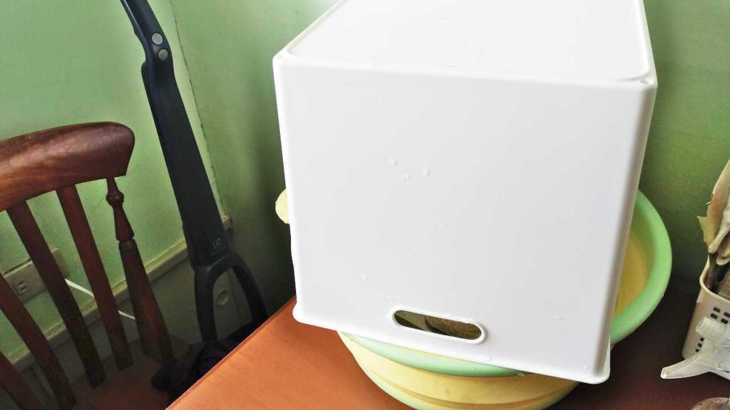 菌床にかぶせた蓋